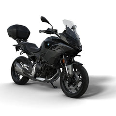 BMW F 900 XR con el top case de 30 l negro montado