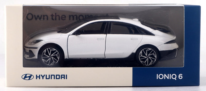 Hyundai Mini Coche IONIQ 6